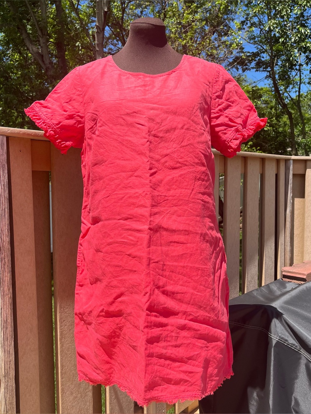 Tommy Bahama 100% Linen Pink Short Sleeve Dress w Pockets Size M Raw Hem